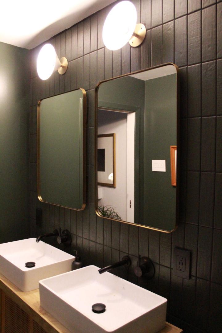 Vanity Mirror Medicine Cabinet with Lights