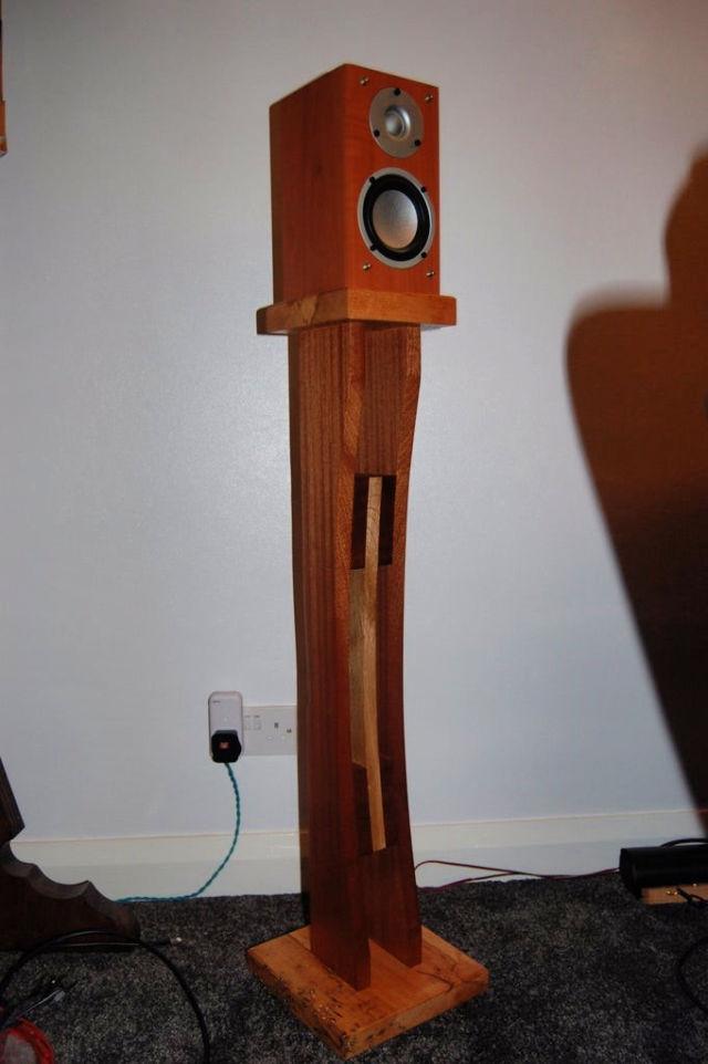 Wooden Speaker Stand Plan