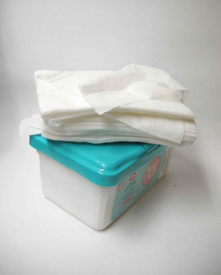Decomposable Baby Wipes
