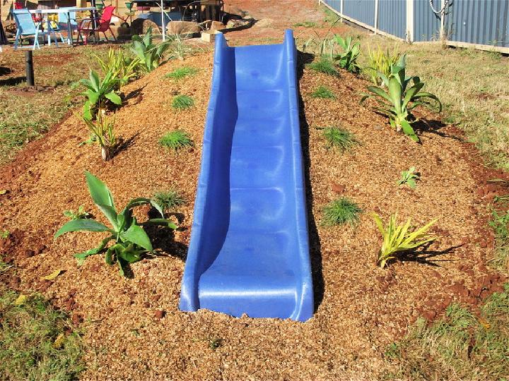 Build a Outdoor Mound Slide