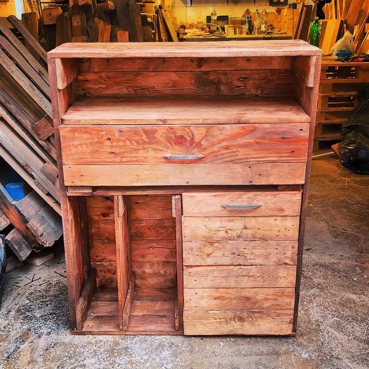 Cabinet Out Of Pallets