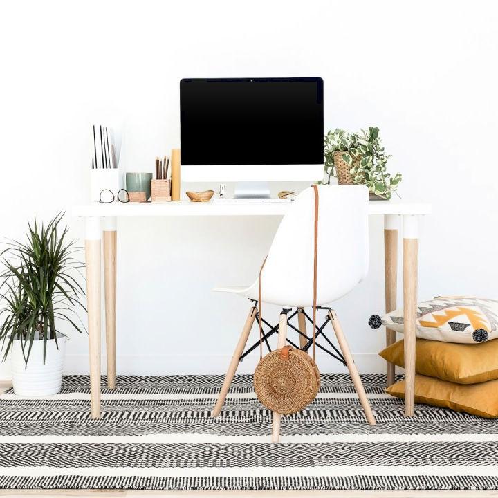 10 Cute Desk Decor Ideas For The Ultimate Work Space - Society19