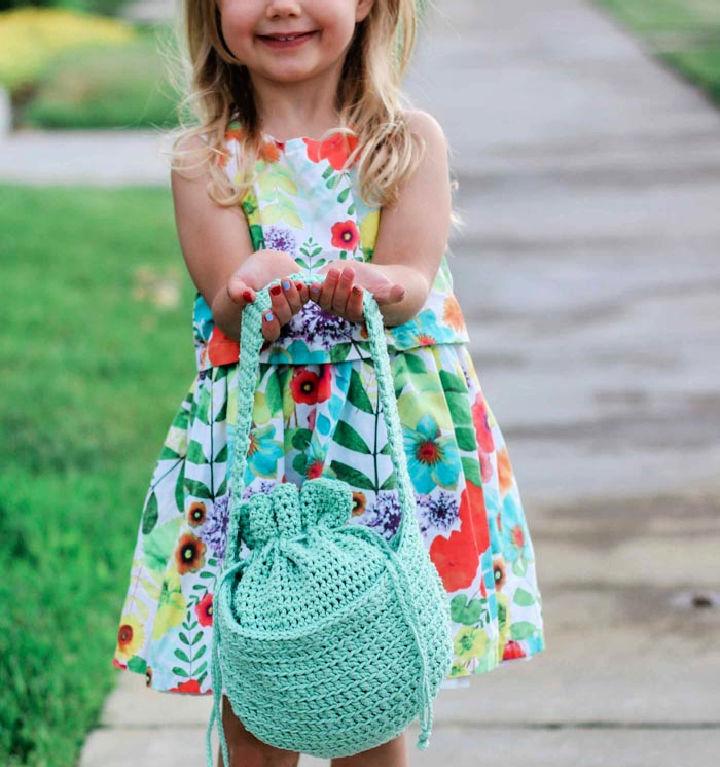 Crochet Lunch Bag for Children