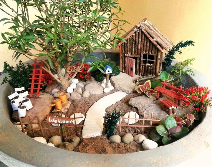 DIY Miniature Garden House