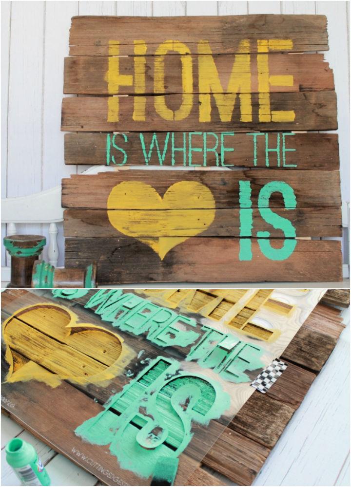 DIY Pallet Sign For Home