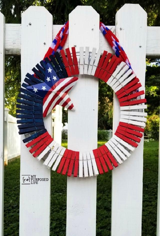 DIY Patriotic Clothespin Wreath