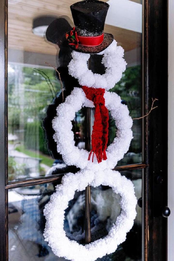 Easy to Make Snowman Wreath