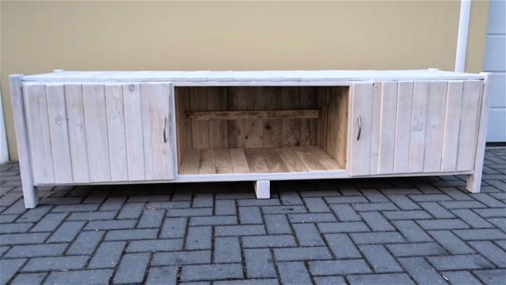 Extra Large Pallet TV Stand With Shelves