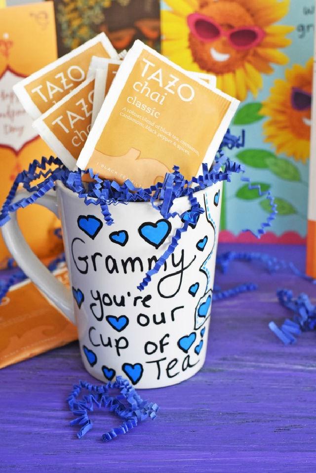 Grandparents Day Painted Tea Mug 1