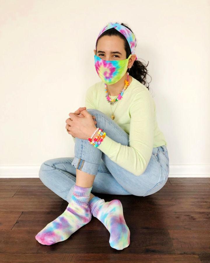 How To Tie Dye A Mask