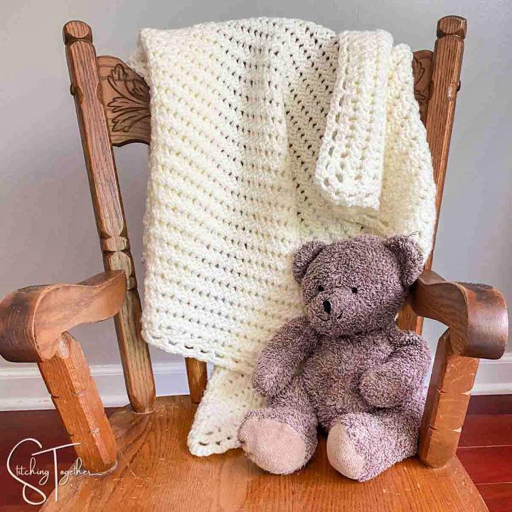 Lacy Crochet Baby Blanket Pattern