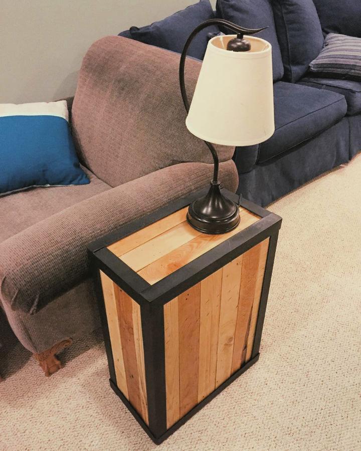 Little Modern Pallet Side Table