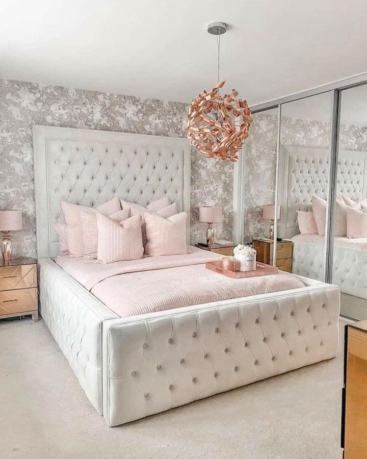Lovely Bedroom For A Girl