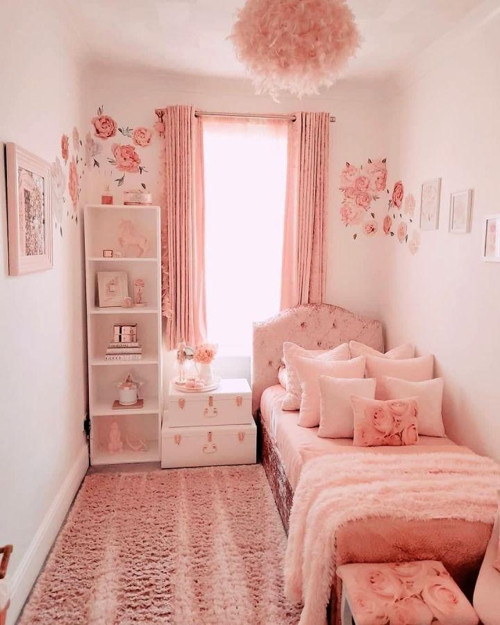 Lovely Pink Girls Bedroom