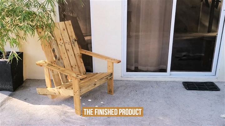 Make A Pallet Lounge Chair