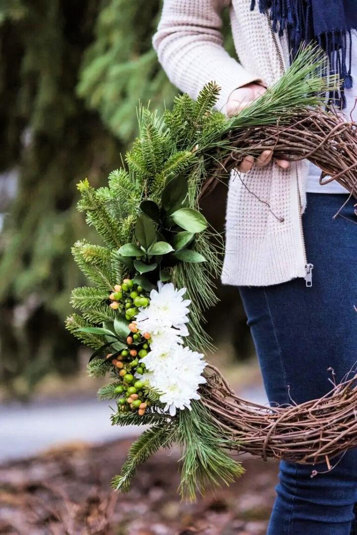 Make Your Own Natural Winter Wreath