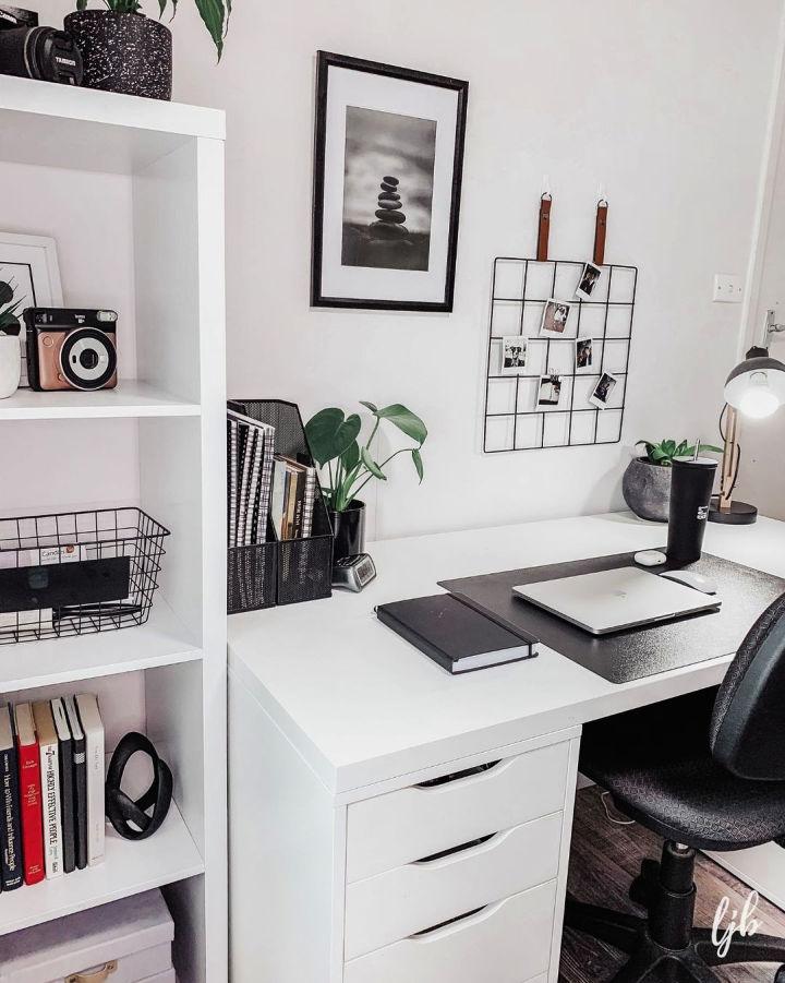 Minimalist Study Desk