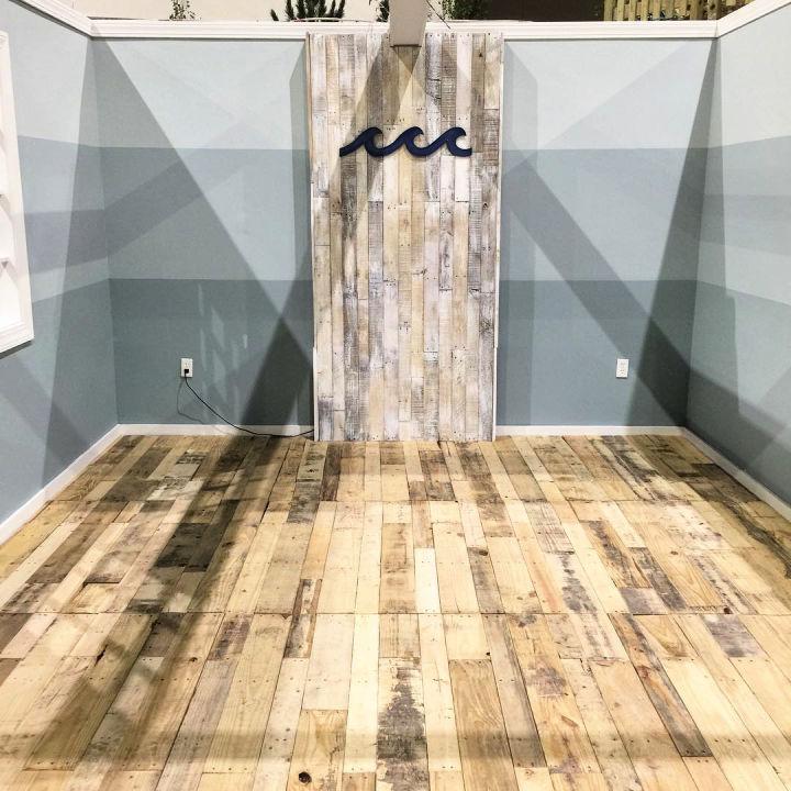 Nautical Pallet Flooring