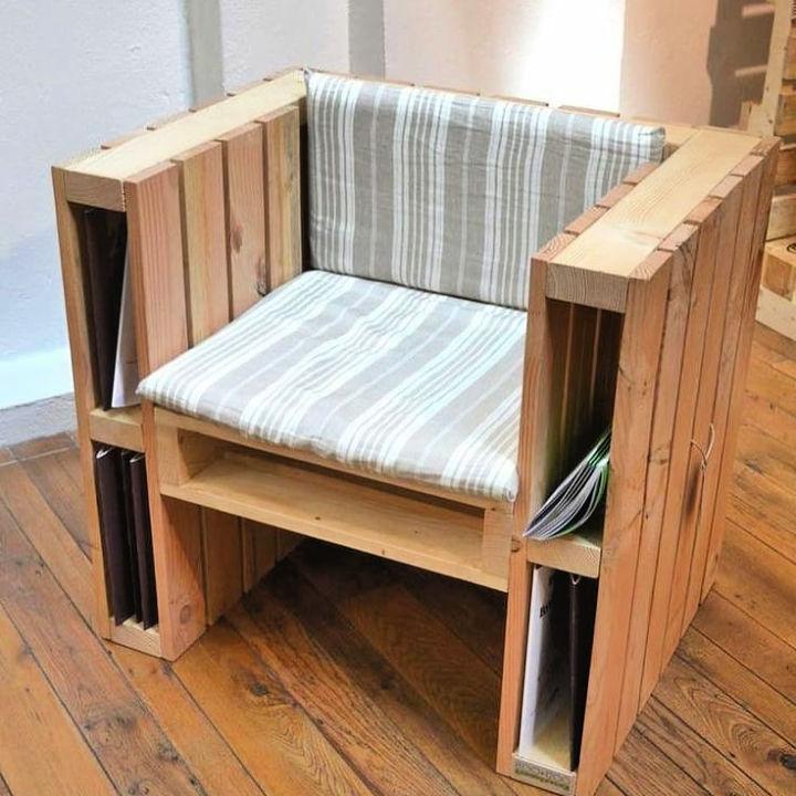 Pallet Chair With Storage Space