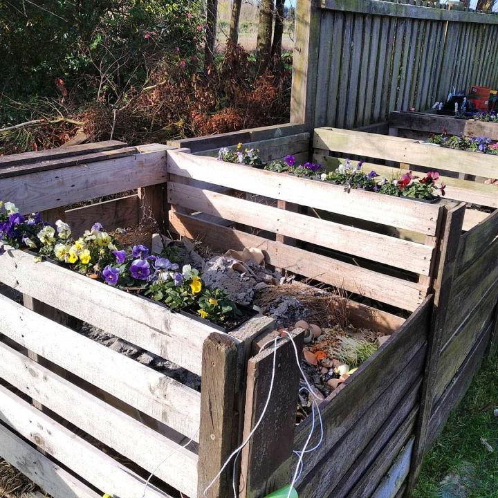 Pallet Compost System