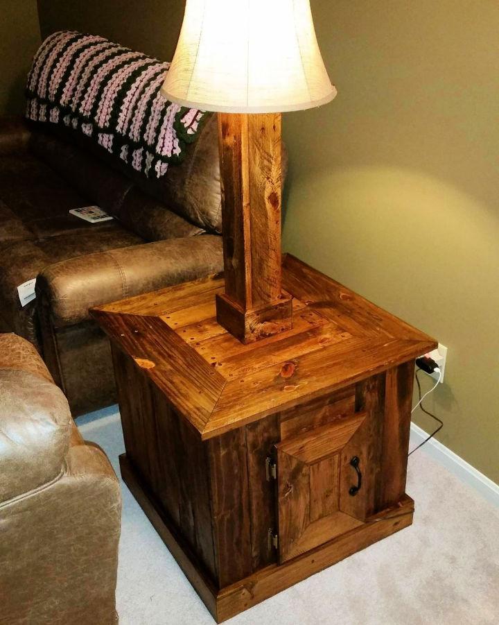 Pallet Floor Lamp Side Table