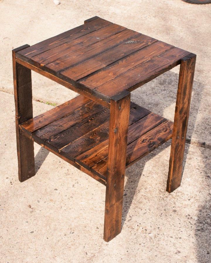 Pallet Side Table