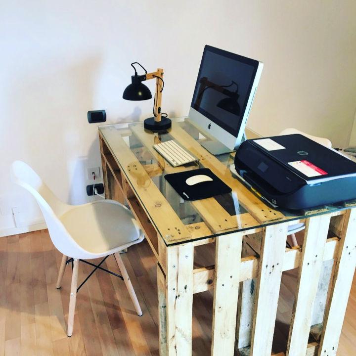 Pallet Wood And Glass Desk