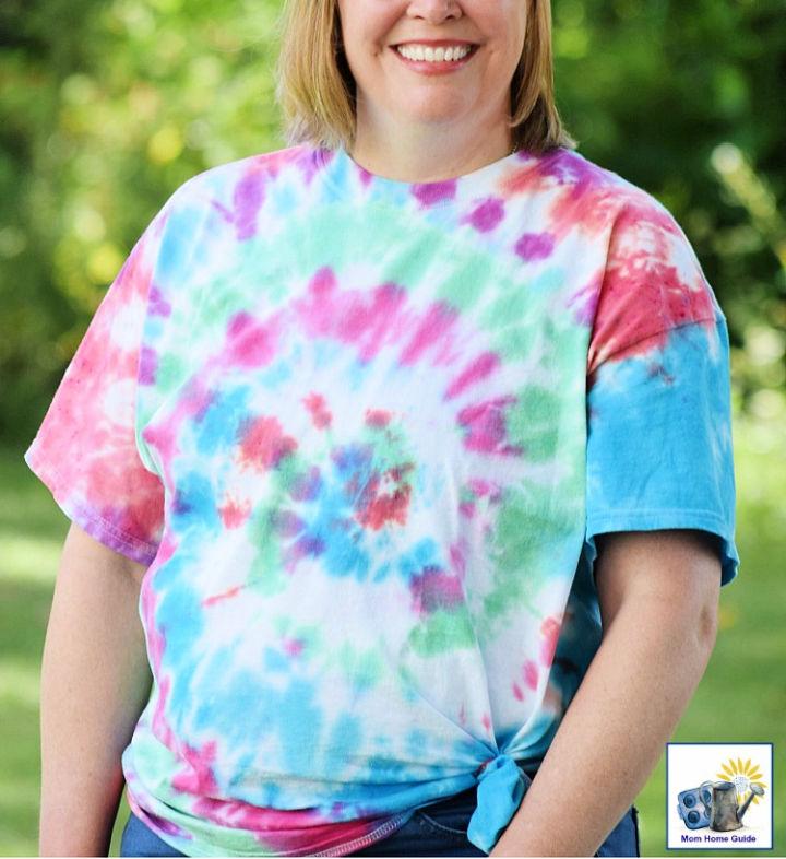 Plus Size Tie Dye Summer Shirt