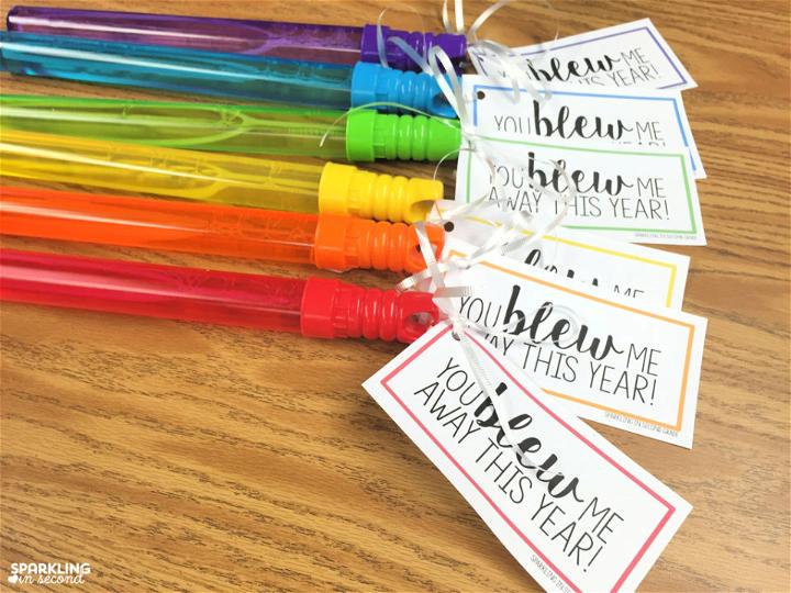 Printable End of Year Gift Bubble Tags for Students
