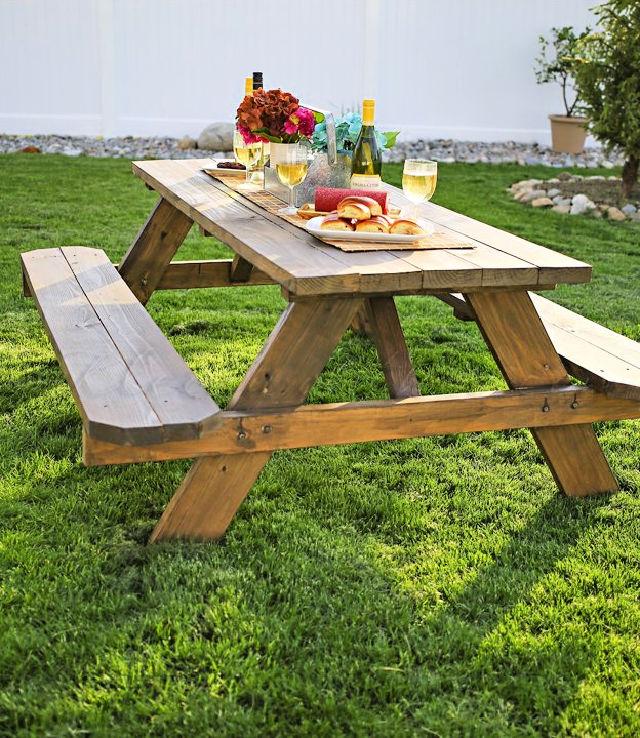 Quickly DIY Picnic Table