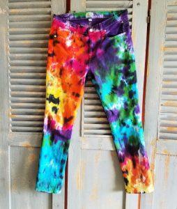 30 Rainbow Tie Dye Patterns (How to Rainbow Tie Dye)