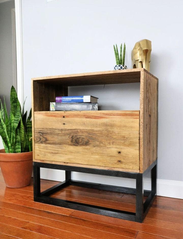 Reclaimed Pallet Wood Nightstand 1