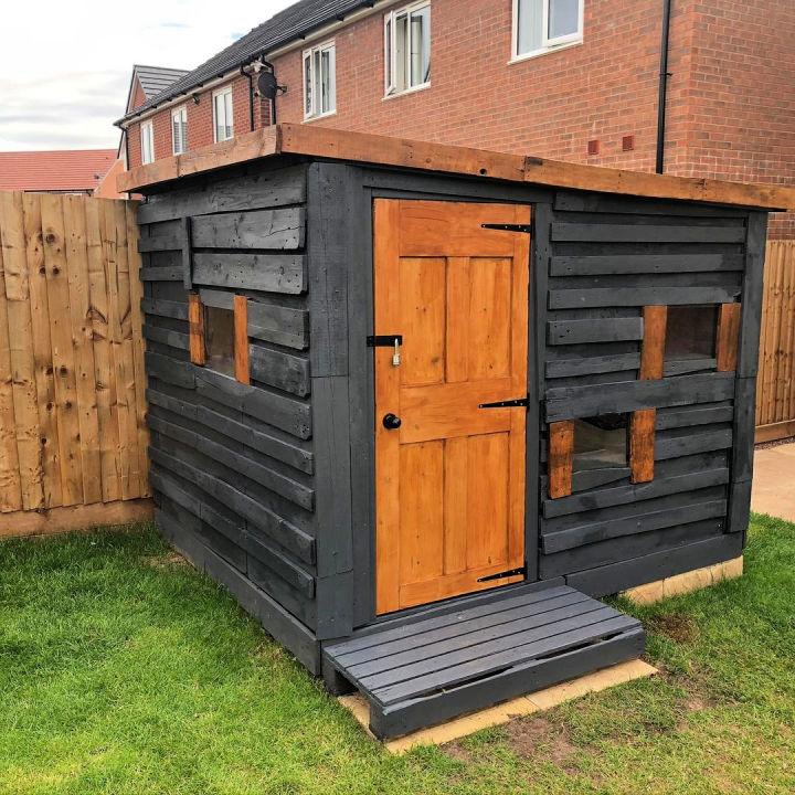 Upcycled Pallet Playhouse