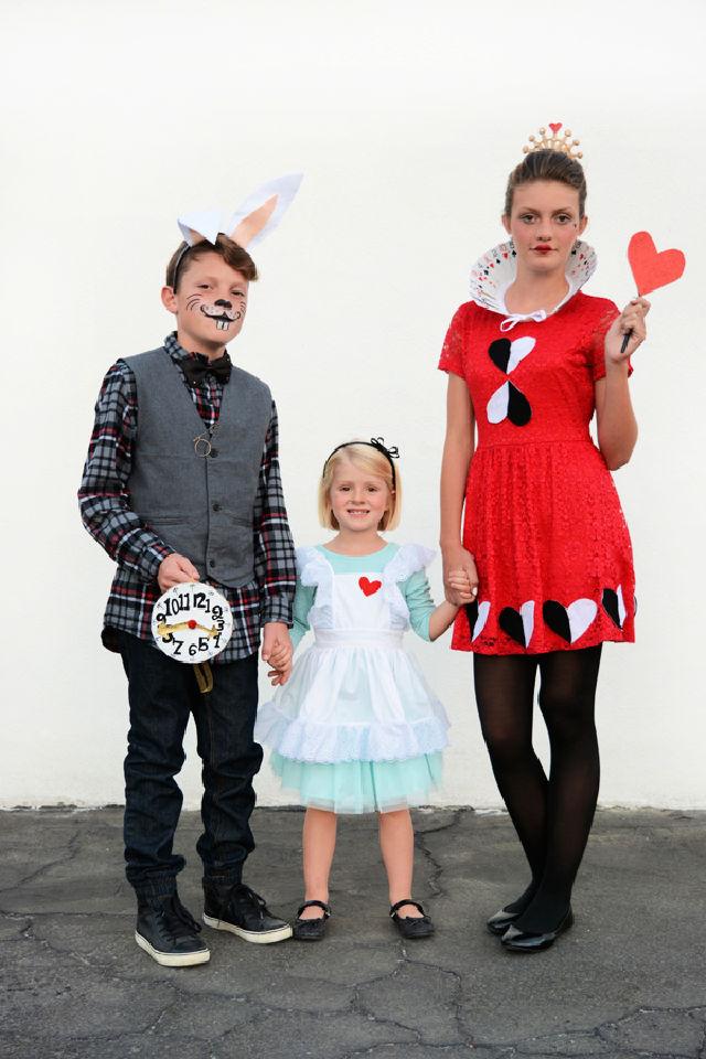 Alice In Wonderland Halloween Costumes For Siblings