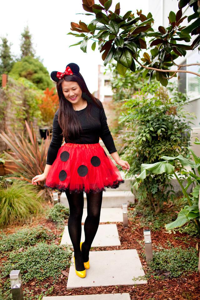 DIY Minnie Mouse Halloween Costume