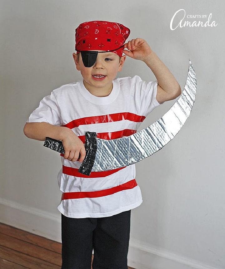 15 DIY Pirate Costume Ideas — Best Pirate Halloween Costumes for Women