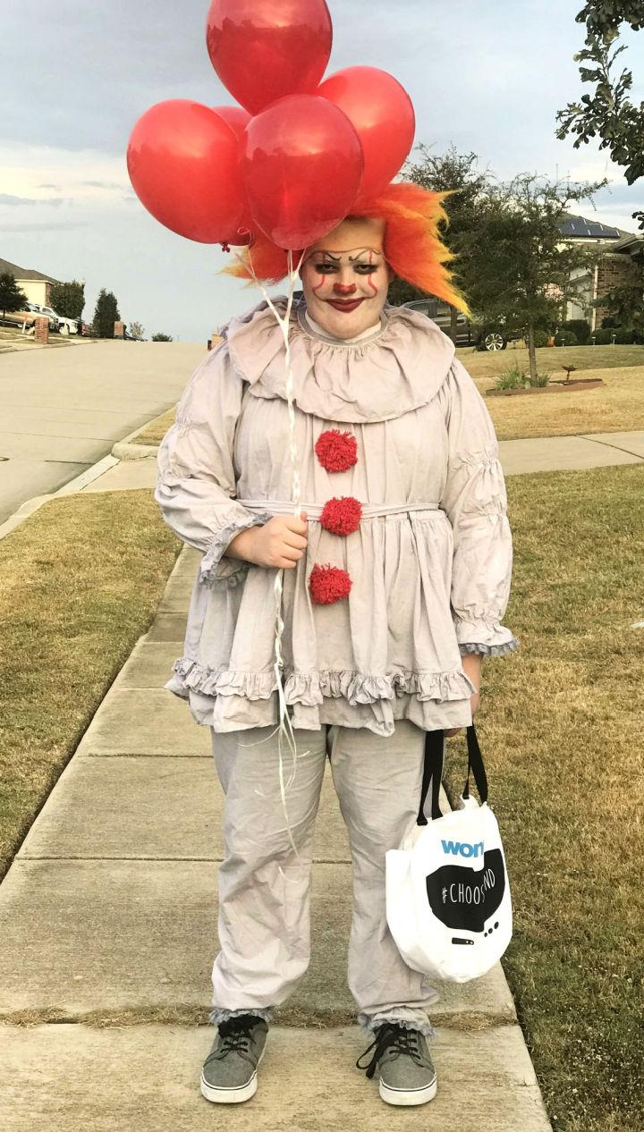 Easy Pennywise Clown Costume