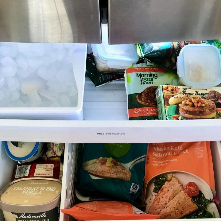 Easy Way to Organize a Freezer