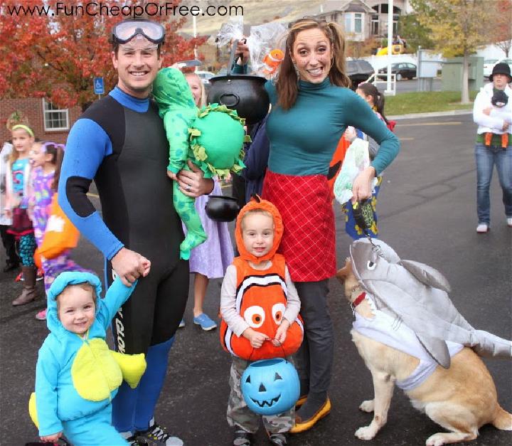 Family Of 5 Nemo Costume