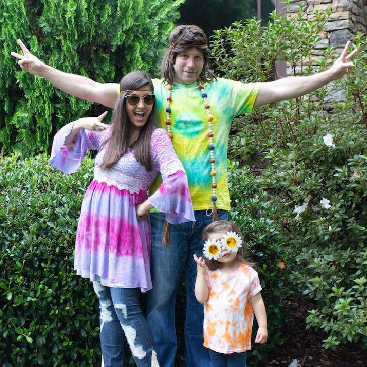 Two minute Tie dye Family Hippie Costume