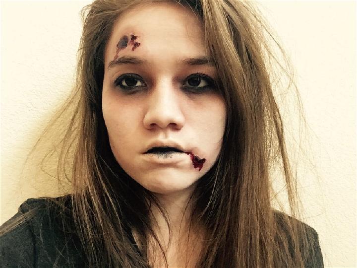 Easy to Do Wounded Zombie Makeup