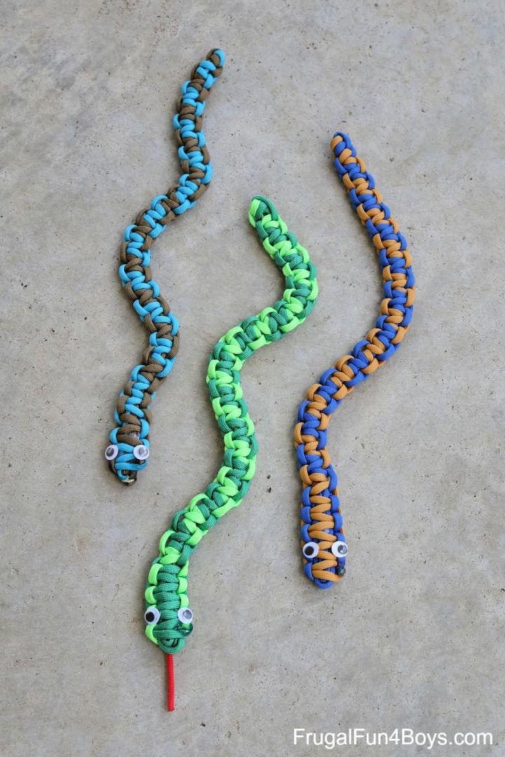 Easy to Make Paracord Snakes