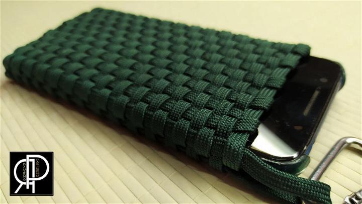 Making A Paracord Phone Case