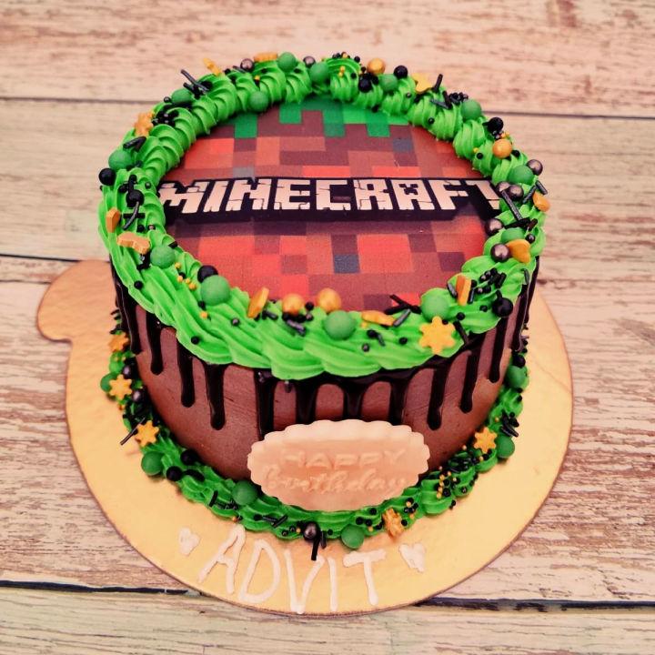 MineCraft Cake 4 - dreamydelightsbysidra.com