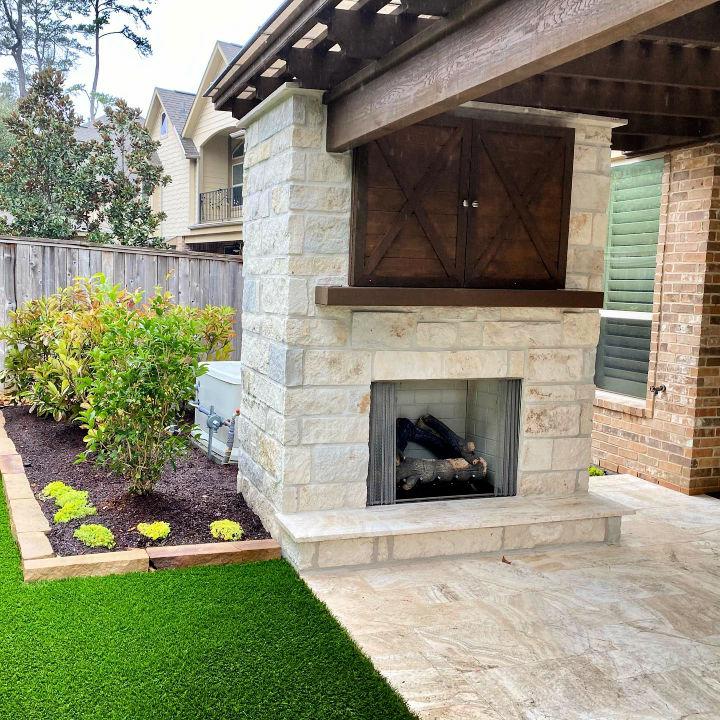 Fantastic Outdoor Stone Fireplace