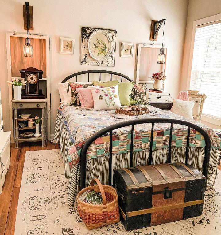 Country Chic Guest Bedroom Decor