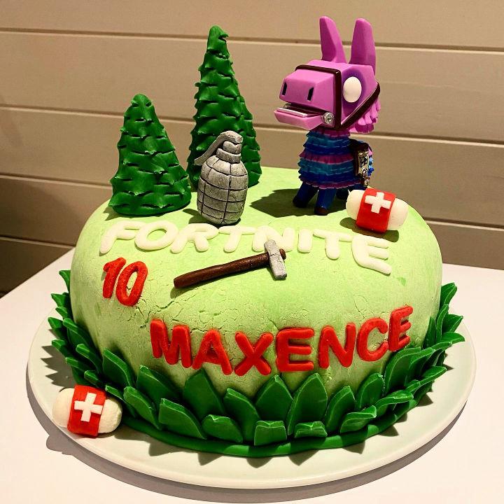 Epic Fortnite Cake for You