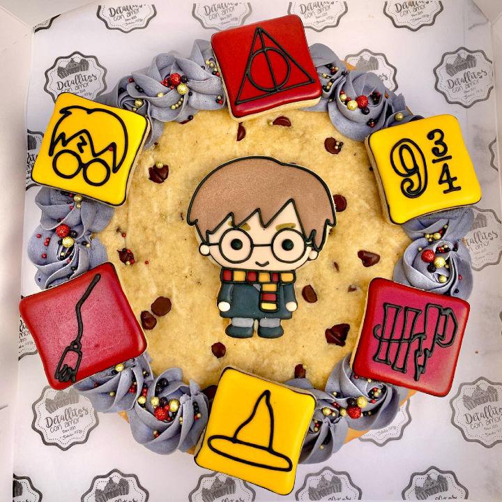 Harry Potter Cookie Cake