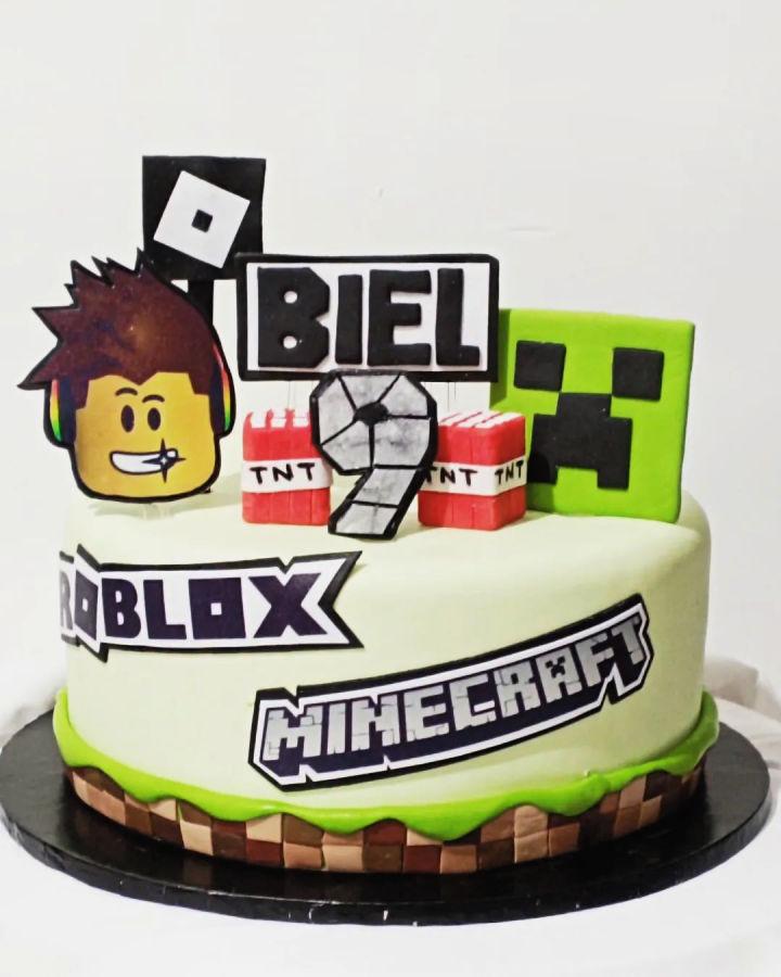 Roblox Fondant Cake