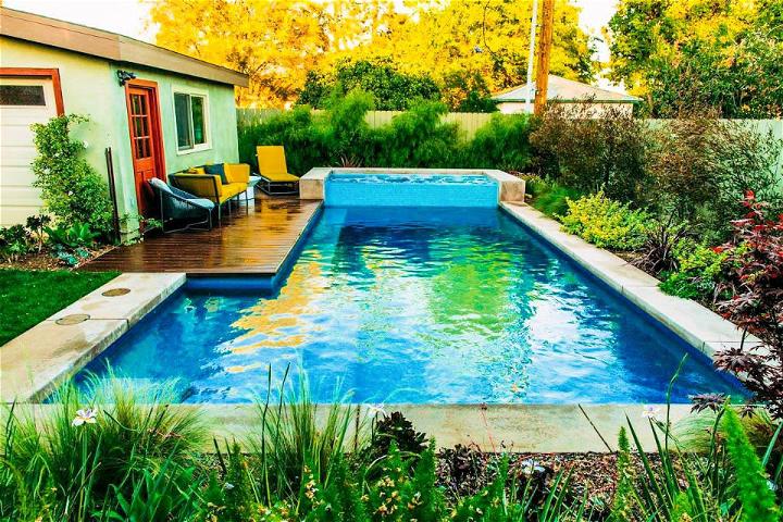 Custom Backyard Pool Deck